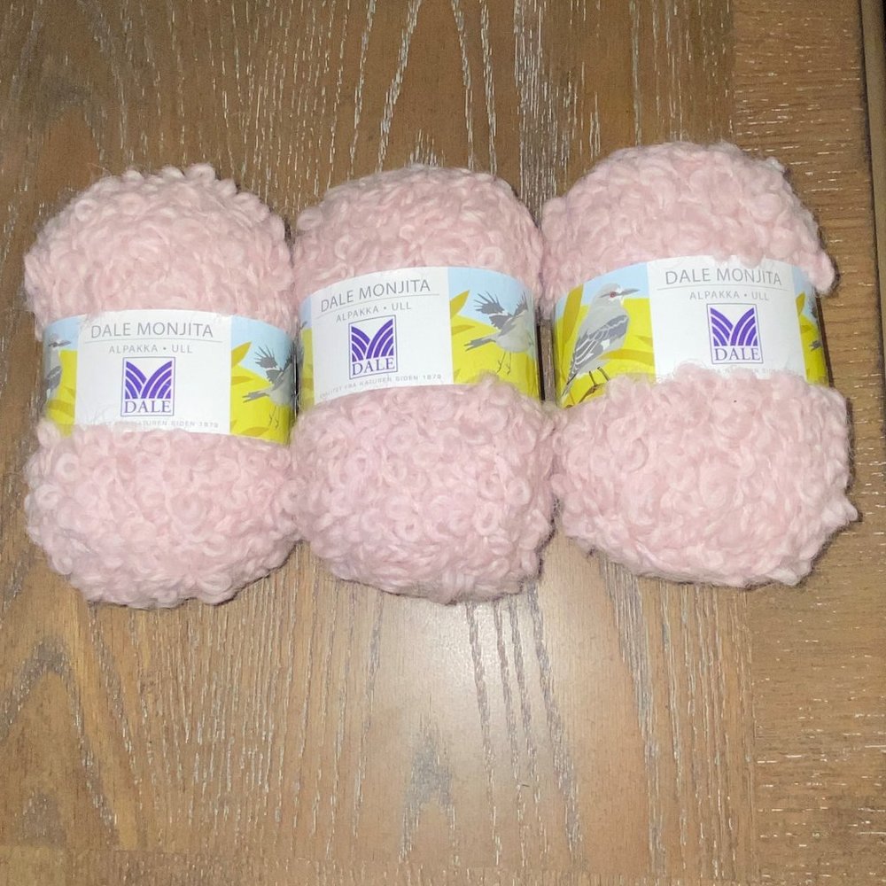 Dale Garn Monjita Alpaca Yarn